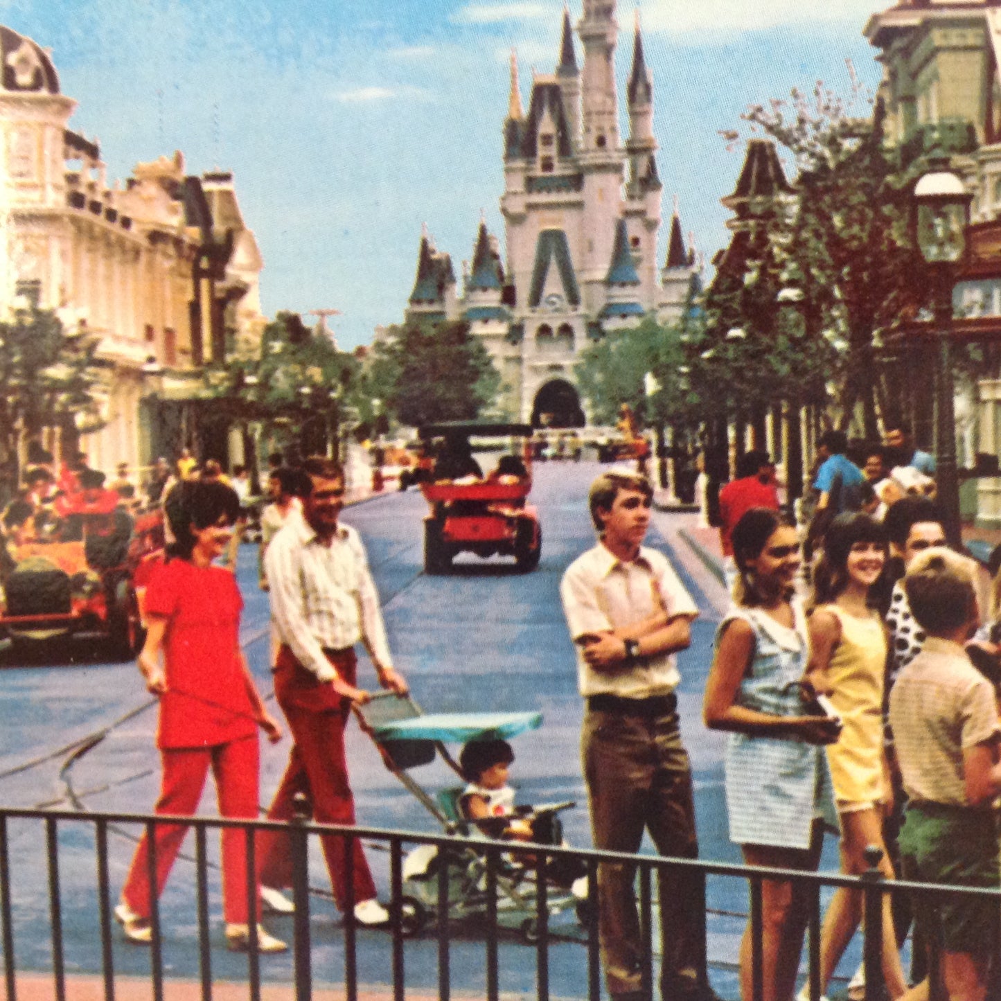 Vintage Walt Disney Productions Souvenir Color Postcard Main Street USA Walt Disney World Florida