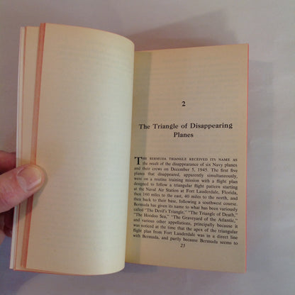 Vintage 1975 Mass Market Paperback The Bermuda Triangle Charles Berlitz First Printing