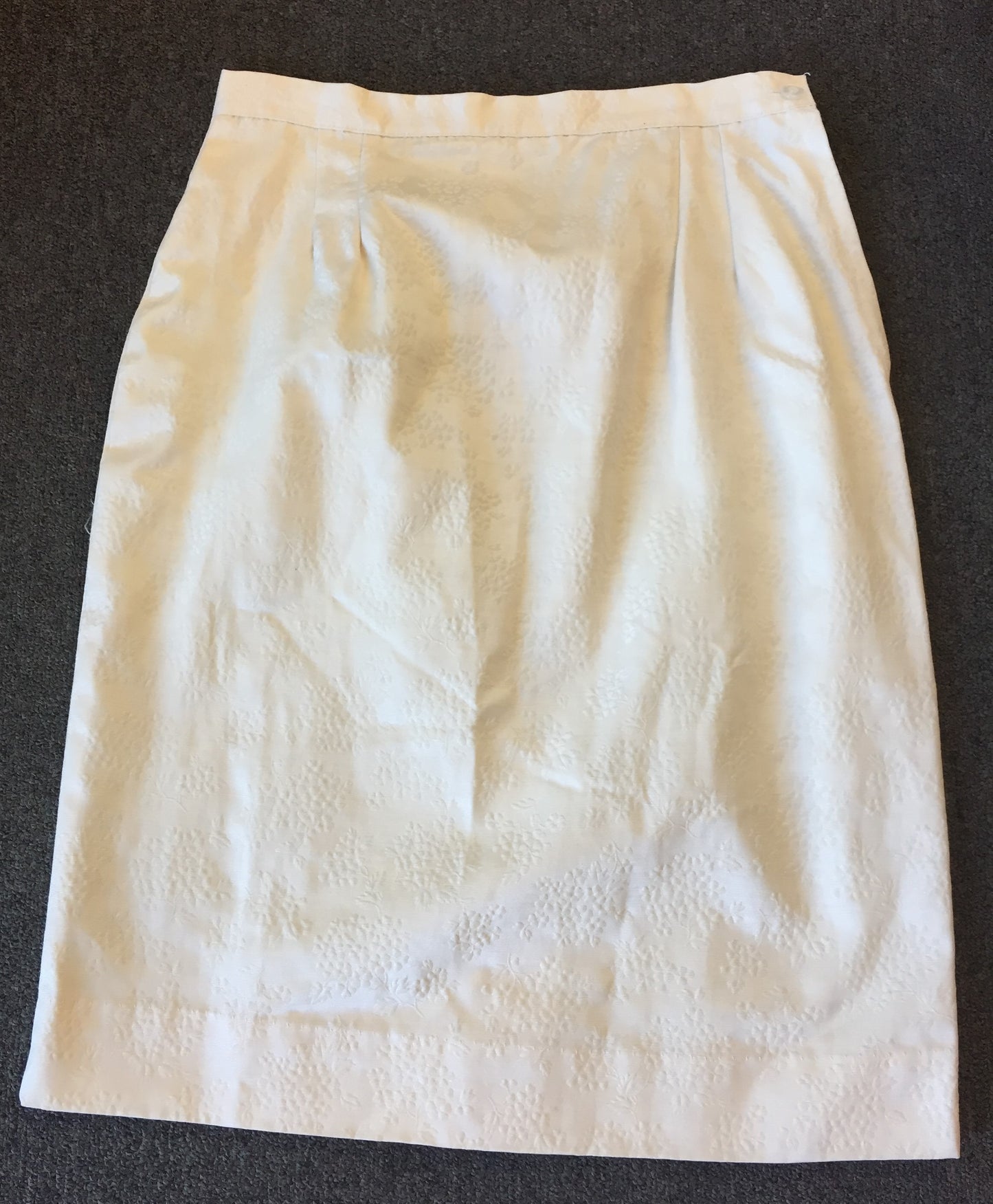 Vintage 1960's '70's Off White Brocade Mini Skirt Wiggle Skirt