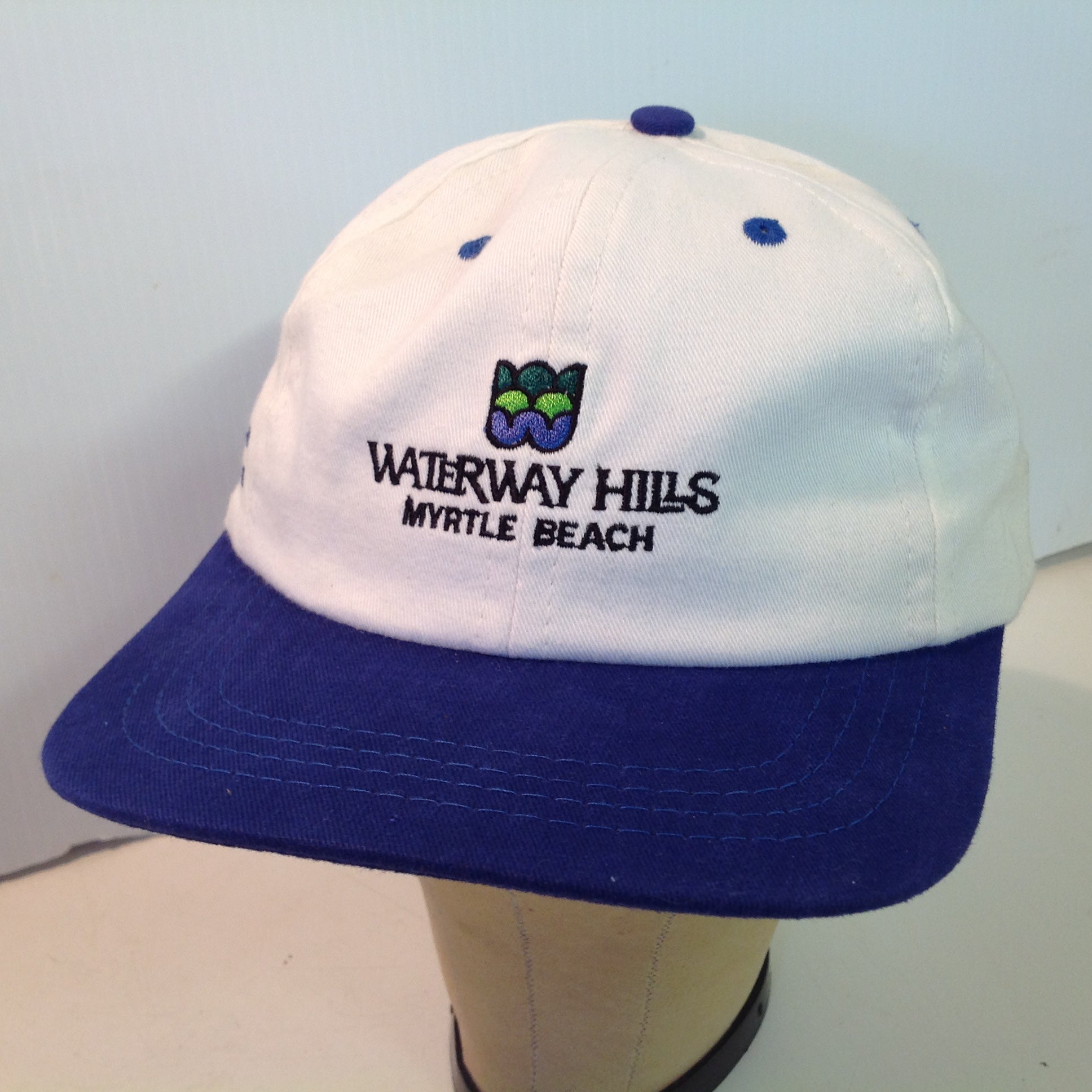 Vintage Cali Fame Robert Trent Jones Design Waterway Hills Myrtle Beach Golf Souvenir White Baseball Cap