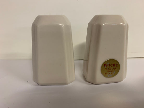 Vintage Souvenir Fricke Porcelain Columbus Ohio Salt and Pepper Shaker Set
