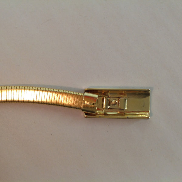 Vintage Women's Gold Tone Stretch Belt Beveled Rectangular Clip Buckle 1