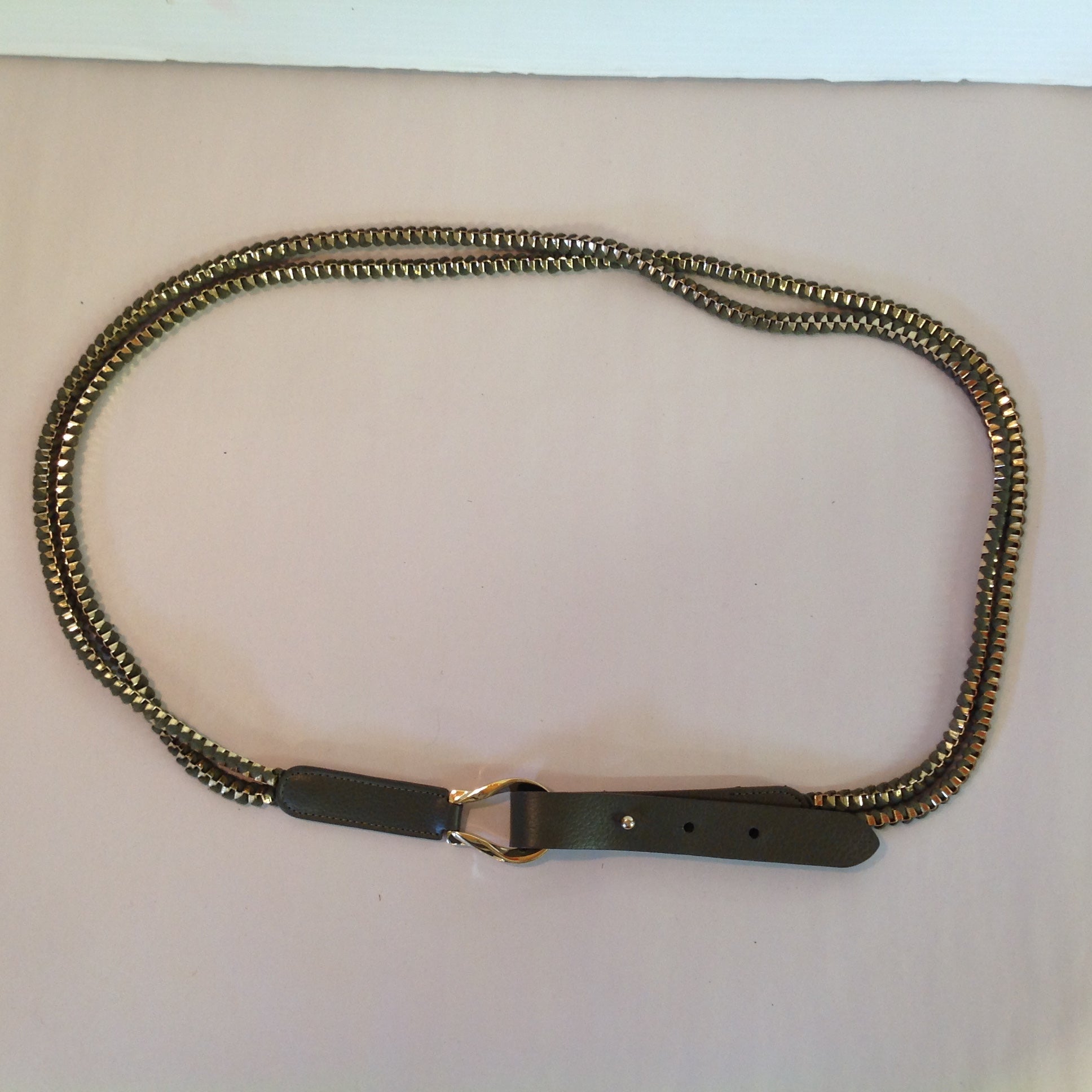 Vintage Women's Olive Green Gold Tone Two Strand Zipper Teeth Enmeshed Snap Closure Belt 32