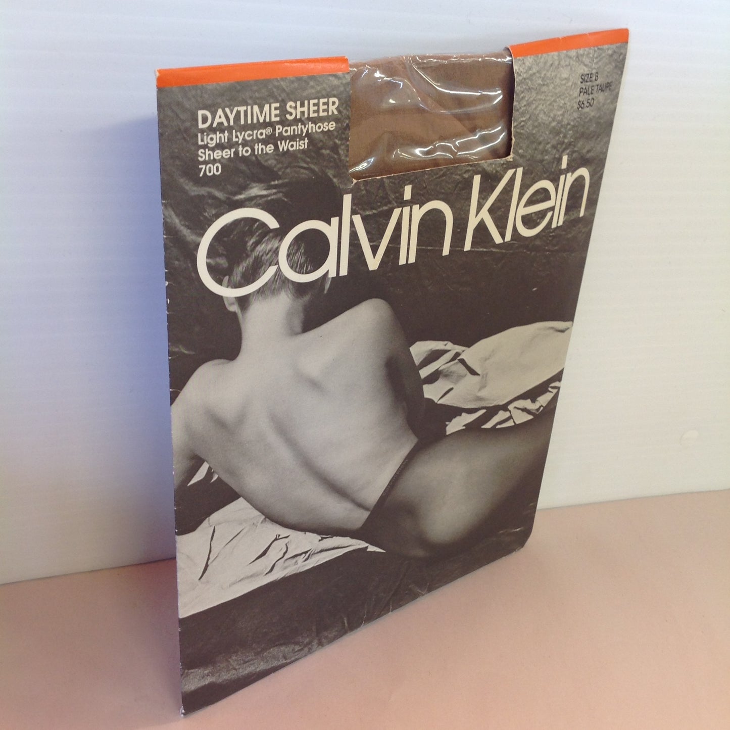 Vintage 1990 NOS Calvin Klein Daytime Sheer Light Lycra Pantyhose Sheer to Waist 700 Pale Taupe Size B