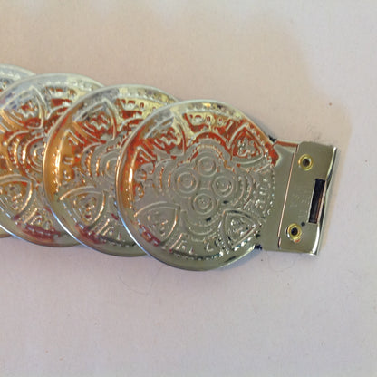 Vintage Women's Stretch Belt Silver Tone Aztec Style Motif Reticulated Coins 37