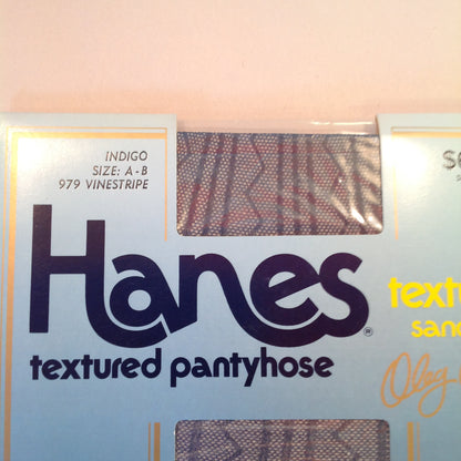 Vintage NOS Hanes Textured Pantyhose Limited Edition Texture Oleg Cassini Textured Sandalfoot Size A-B Indigo Style 979 Vinestripe