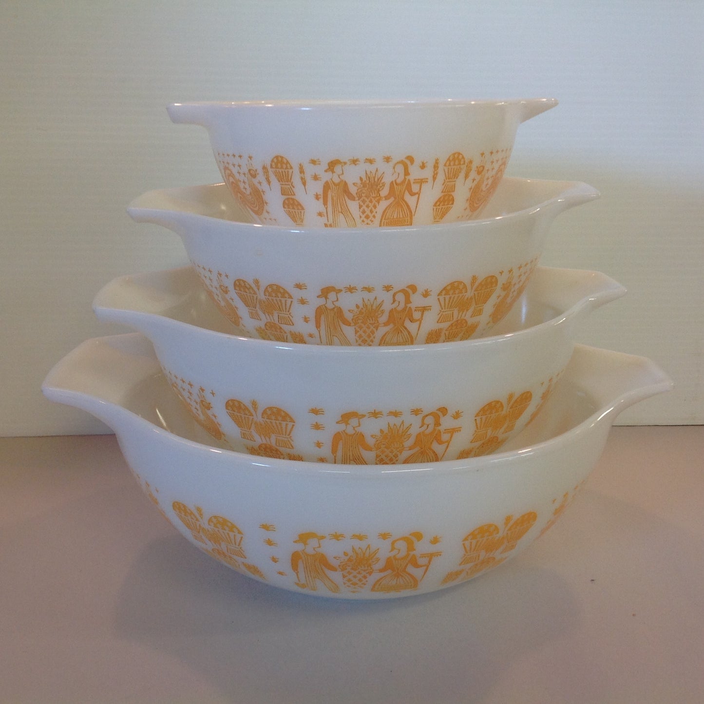 Vintage Rare 4 Piece Pumpkin Amish Butter Print Pyrex Bowl Set