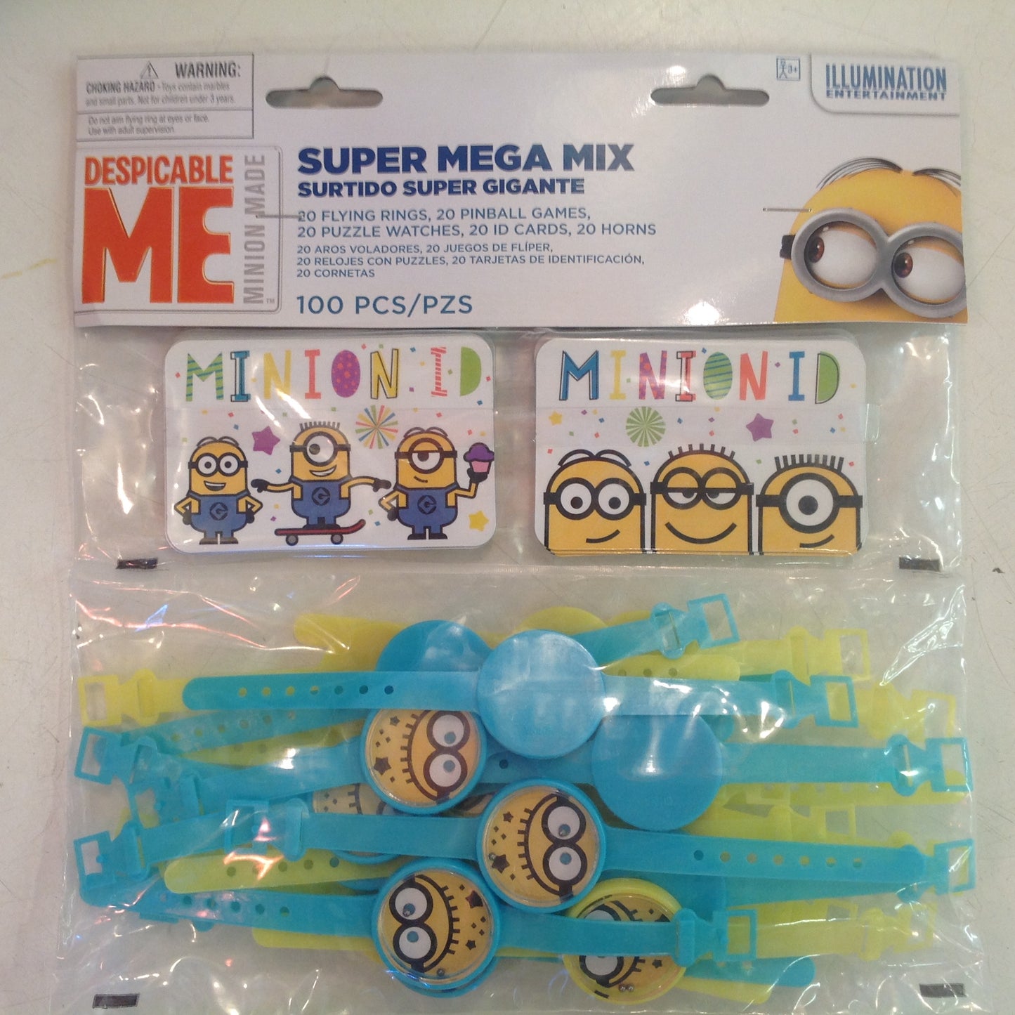 Illumination Entertainment Despicable Me Super Mega Mix 100 Pc Party Set NOS