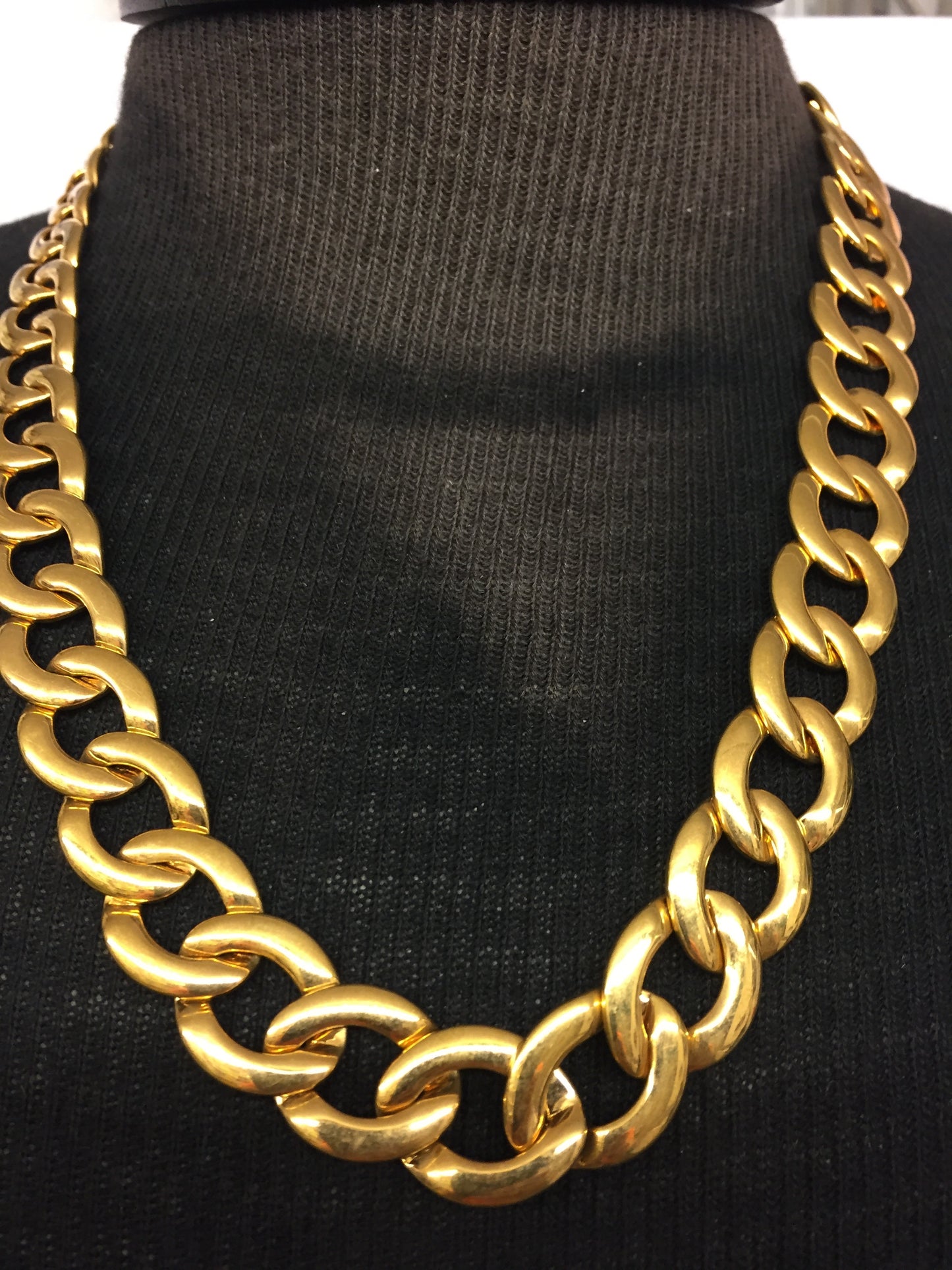 Vintage Designer Napier All Goldtone Large Link Collar Statement Necklace