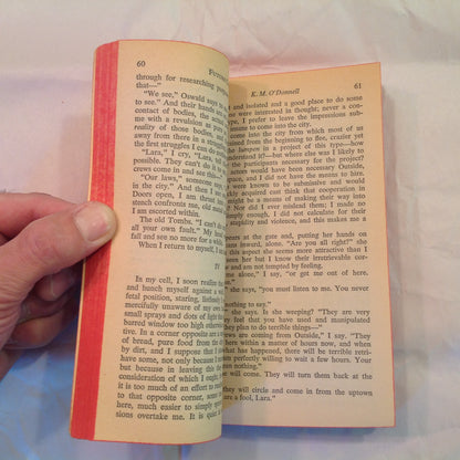 Vintage 1974 Mass Market Paperback FUTURE CITY Roger Elwood Editor Pocket Books First Edition