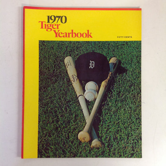 Vintage Official 1970 Detroit Tigers Baseball Yearbook