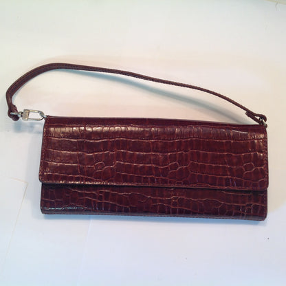 Vintage Burgundy Vinyl Faux Alligator Skin Indeed Clasp Hand Purse with Strap