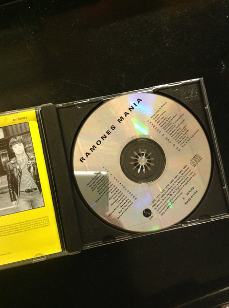 CD Ramones Mania 925709-2 1988 Europe UK Edition