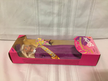 Vintage 1996 Class Of 1997 Graduation Barbie Doll # 16487 NRB Box Mattel