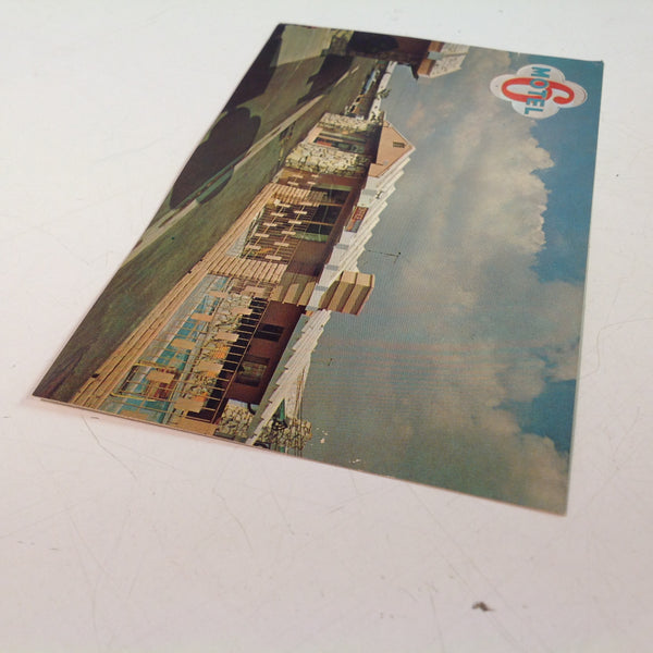 Vintage Souvenir Color Postcard Motel 6 Minutes to Knott's Berry Farm and Disneyland Anaheim California