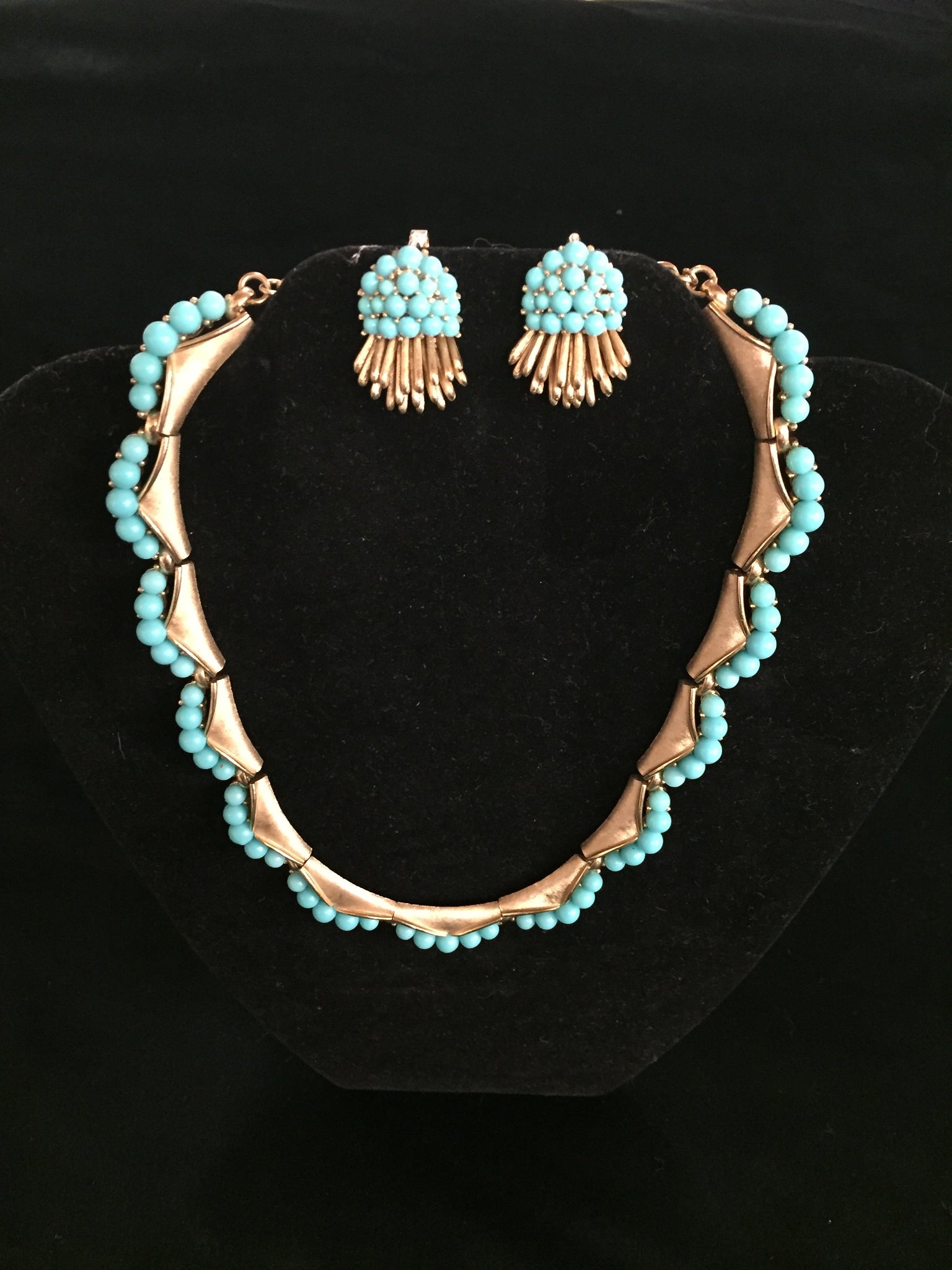 Vintage Trifari Goldtone Faux Turquoise Necklace & Clip Earring Set