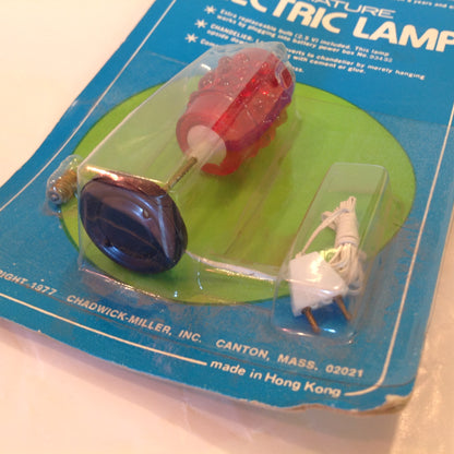 Vintage 1977 NOS Chadwick-Miller Dollhouse Miniature Electric Lamp No. 93441 Red Bubble Shade