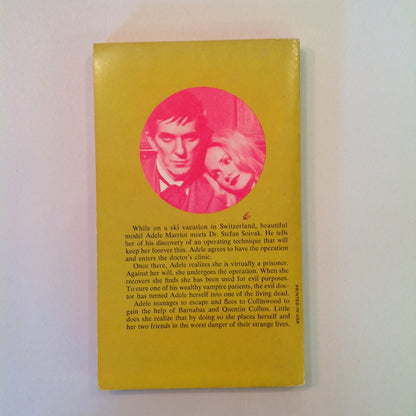 Vintage 1972 MM Paperback Dark Shadows Barnabas, Quentin and the Vampire Beauty Marilyn Ross