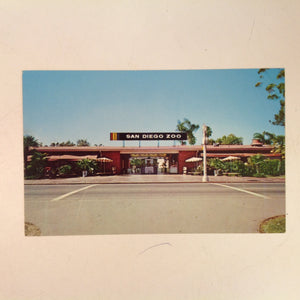 Vintage Color Series from the San Diego Zoo Souvenir Color Postcard Bldg 2 Entrance to the Zoo San Diego California