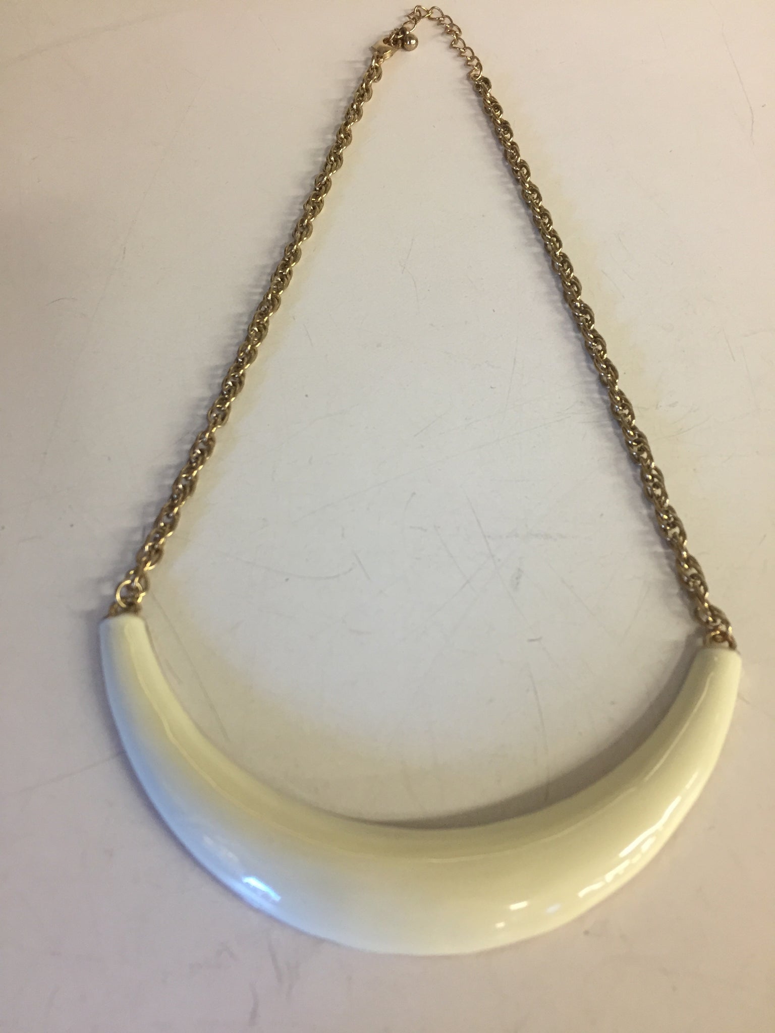 Vintage Goldtone White Enamel Curved Bar Necklace Collar