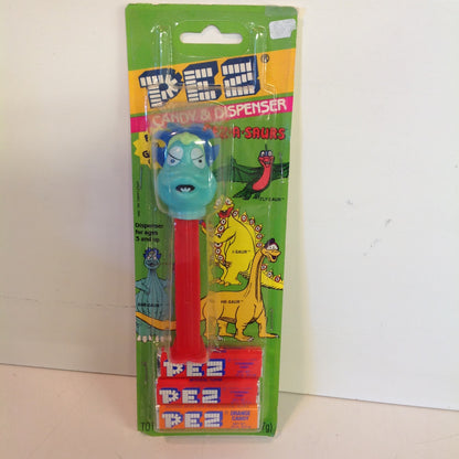 Vintage 1990's Pez Candy Dispenser w/Original Packaging Pez-A-Saurs She-Saur