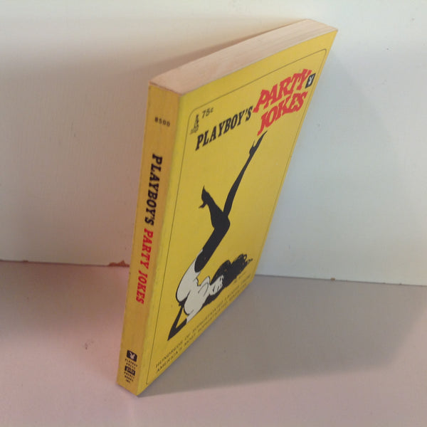 Vintage 1963 Playboy Press Paperback PLAYBOY'S PARTY JOKES